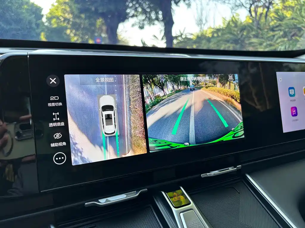 Фото машины 24