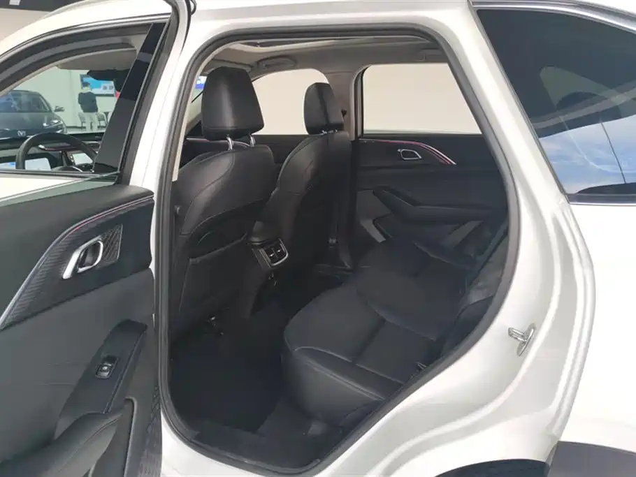 Haval Xiaolong MAX 2023 1.5L Hi4 105 four-wheel drive Pilot Version