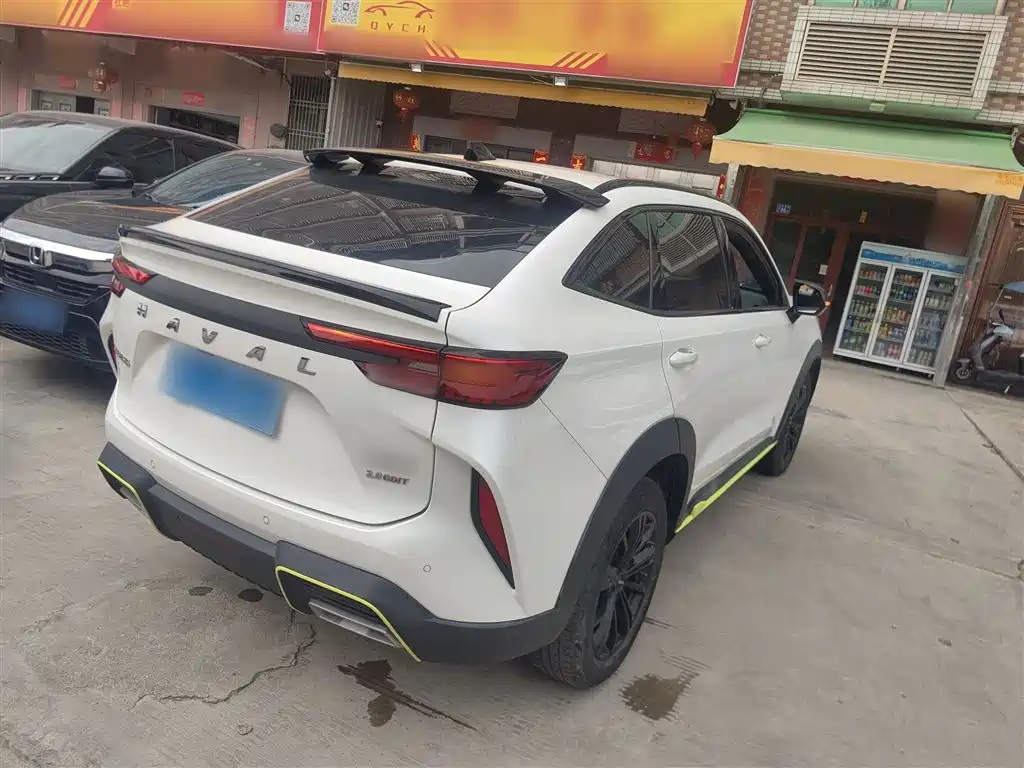 Haval H6S 2022 2.0T two-wheel drive smart running version