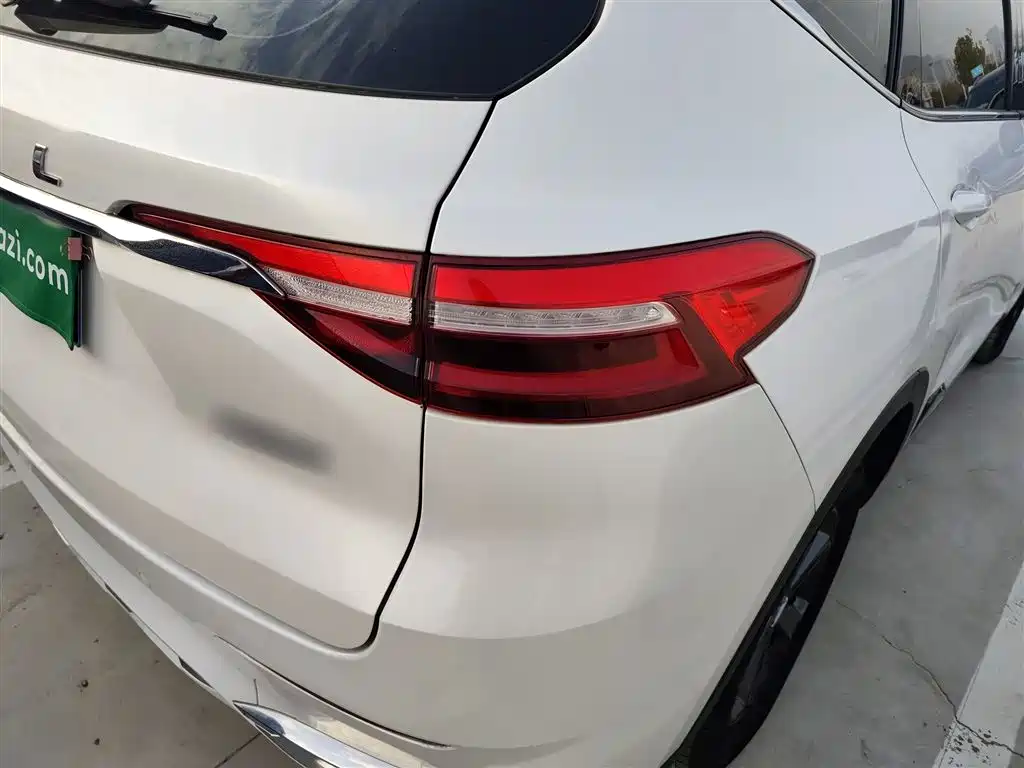 Фото машины 24