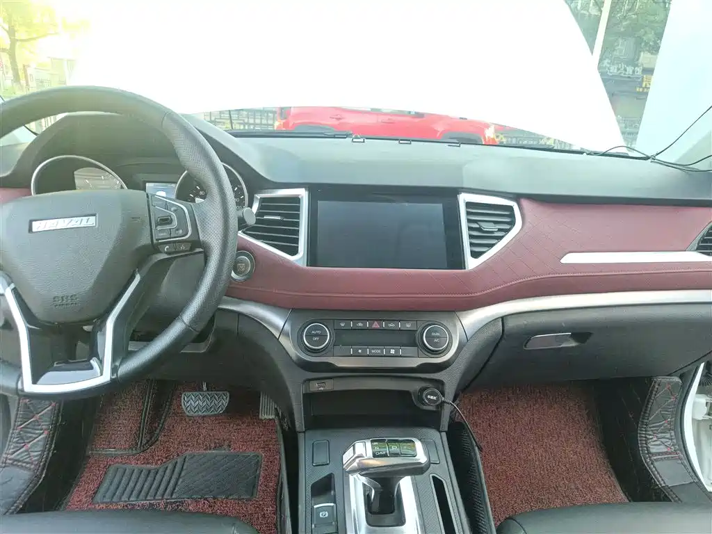 Haval H6 Coupe 2020 Zhilian version 1.5T automatic two-wheel drive elite type