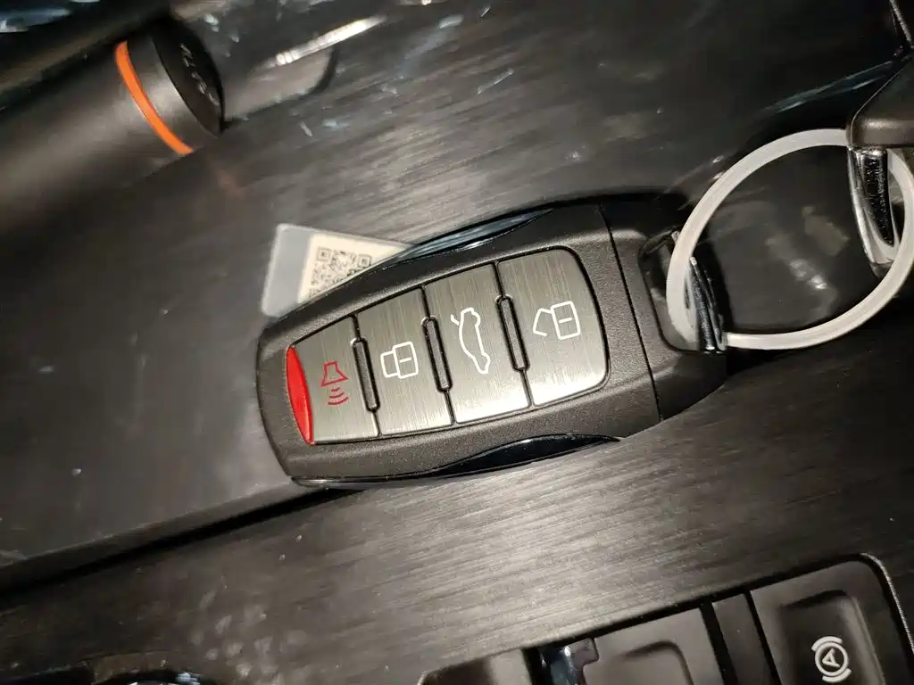 Haval H6 New Energy 2023 DHT-PHEV 110KM Smooth Version