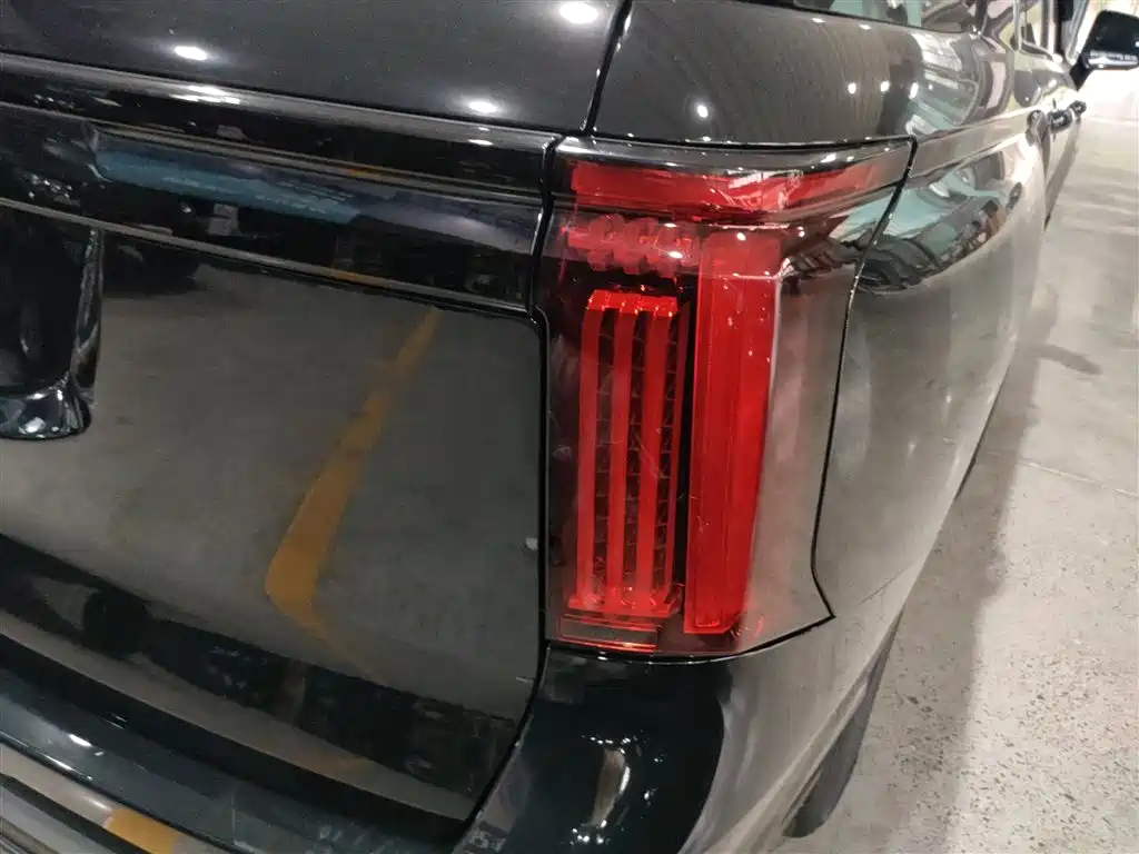 Haval H5 2023 2.0T automatic four-wheel drive leading diesel