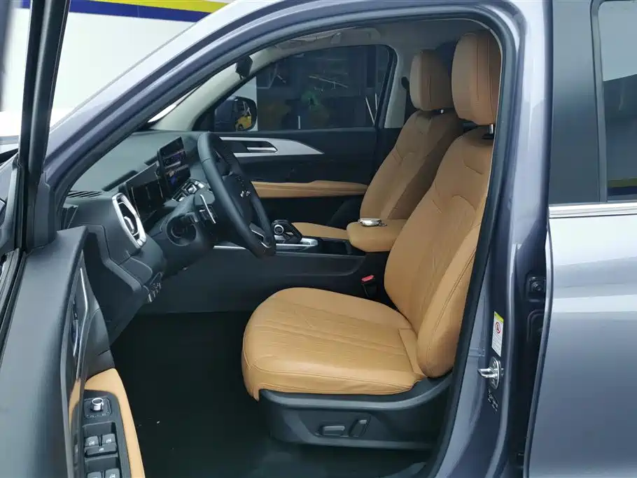 Haval H5 2023 2.0T automatic four-wheel drive Linkedin gasoline