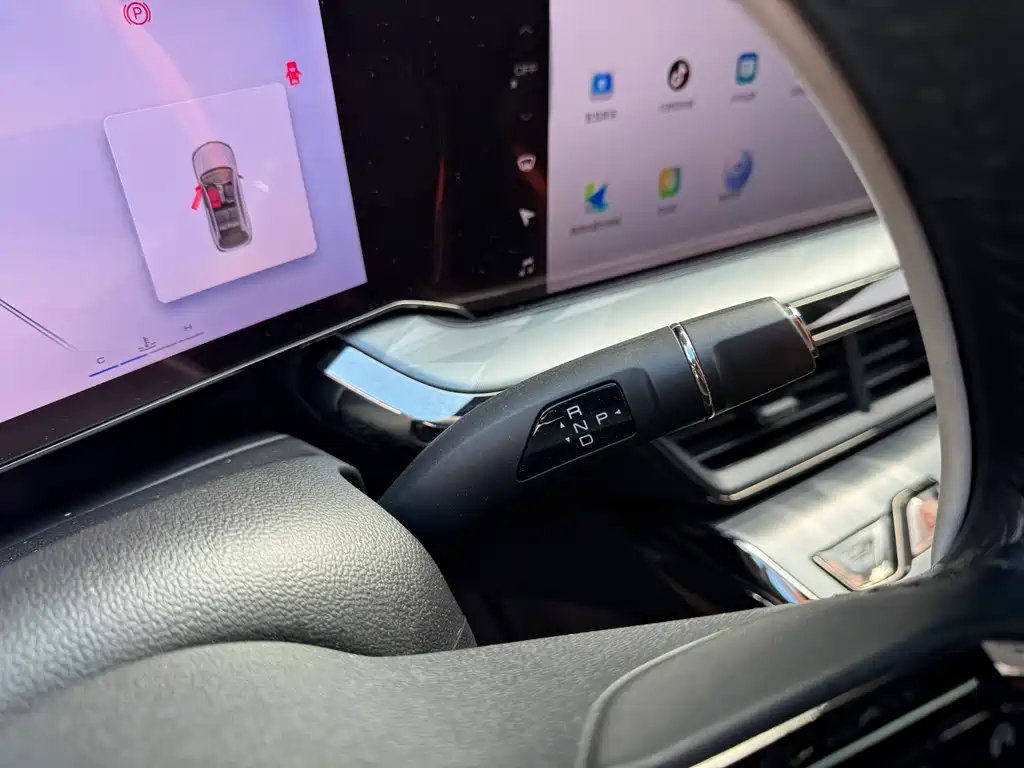 Фото машины 24