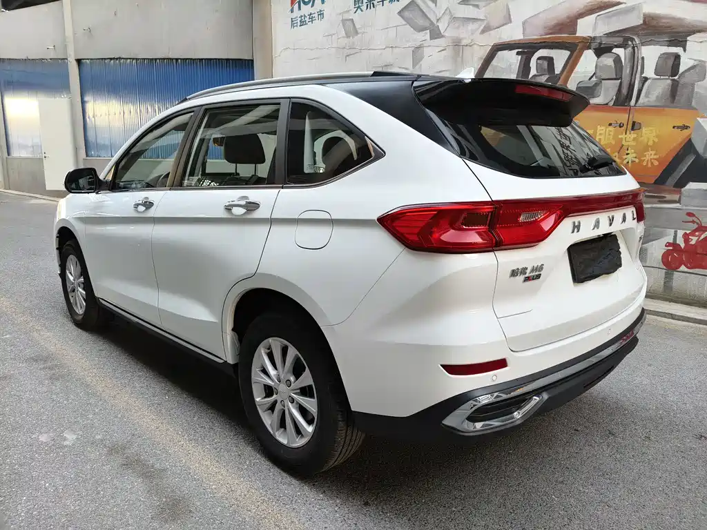 Haval M6 2021 PLUS 1.5T DCT Luxury Smart Connection Type