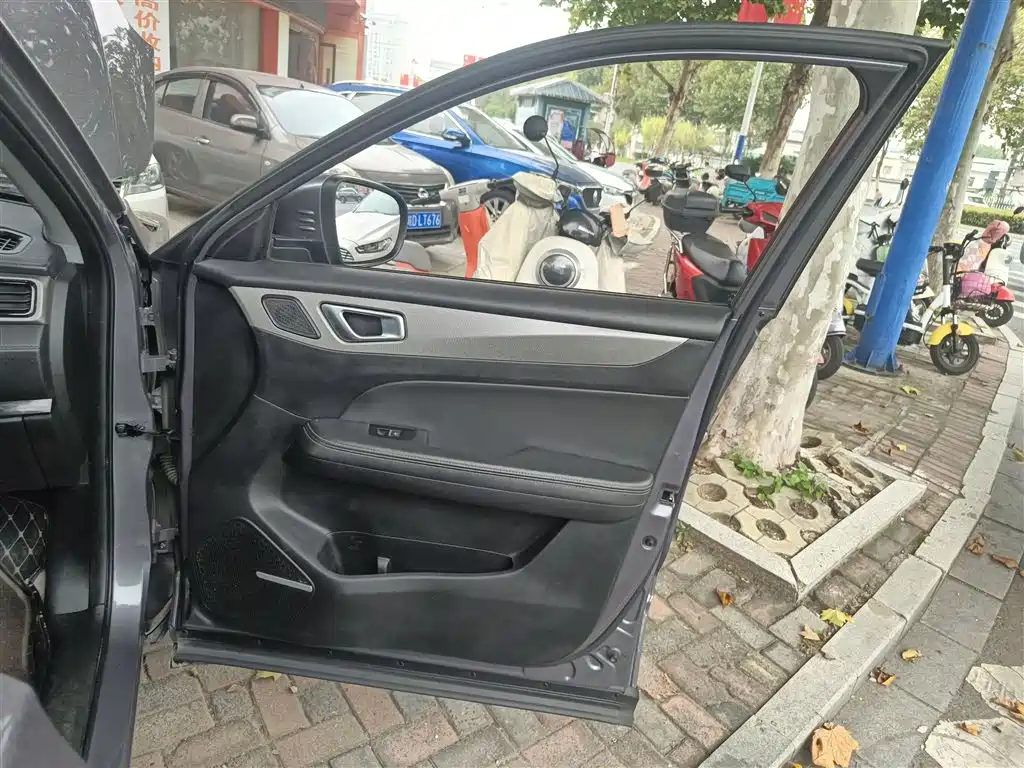 Фото машины 10