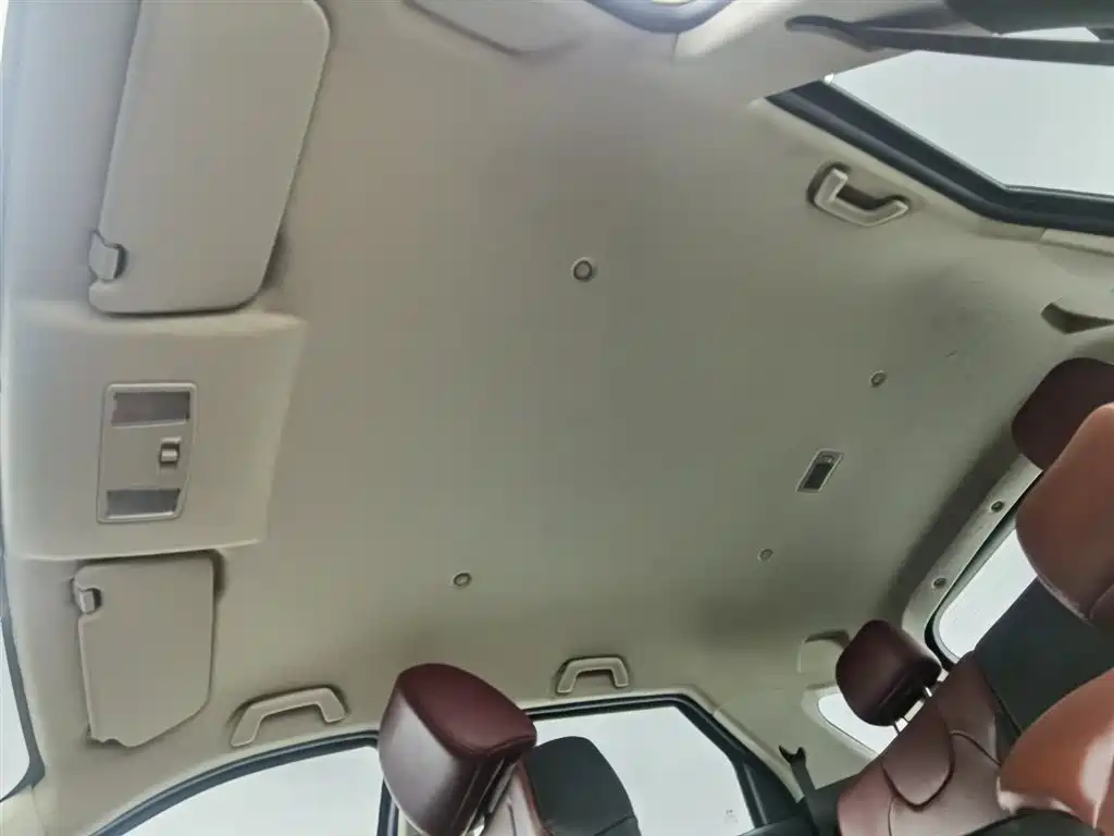 Scenery S560 2021 2.0L manual urban type