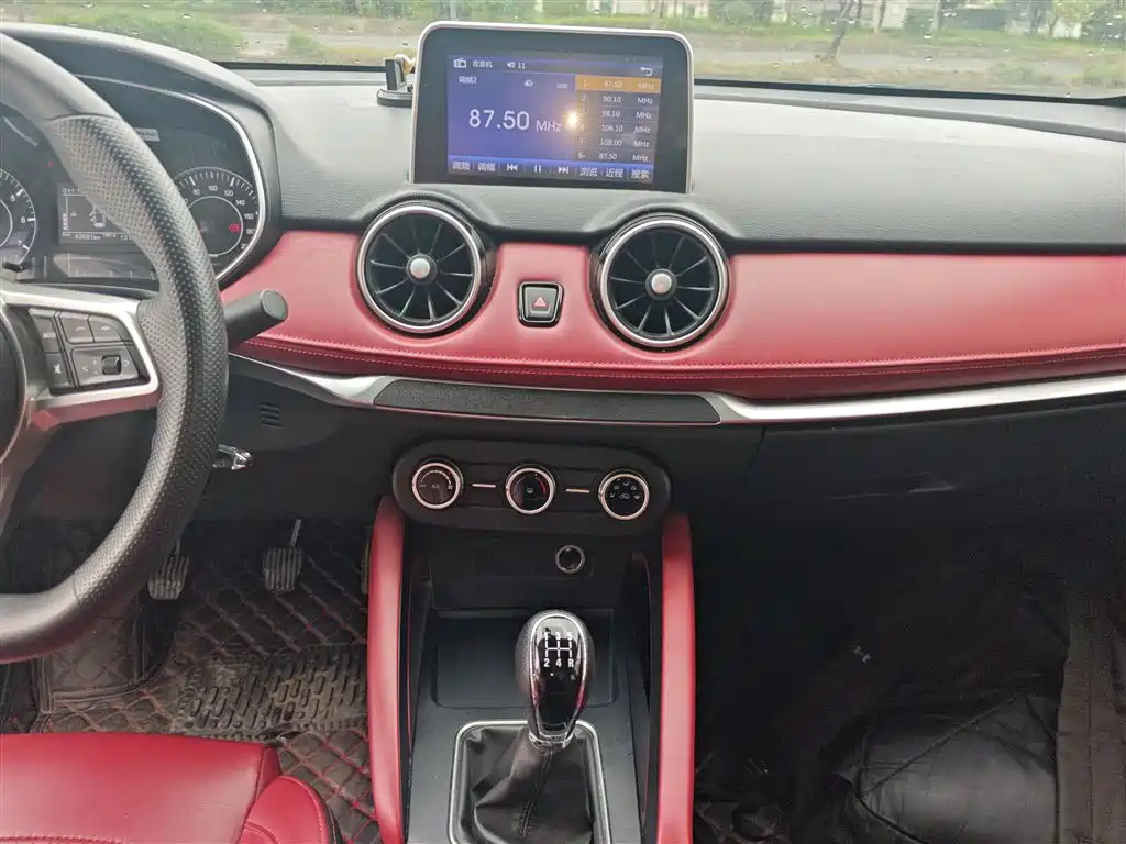 Фото машины 24