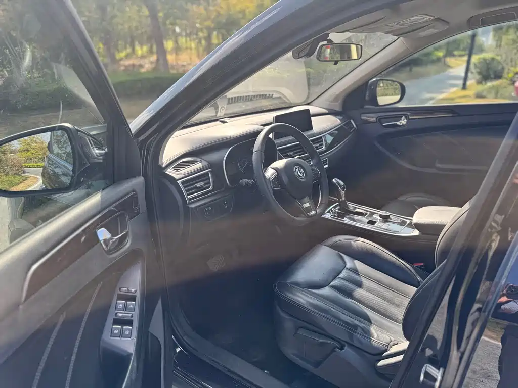 Scenery 580 2020 1.5T CVT Luxury