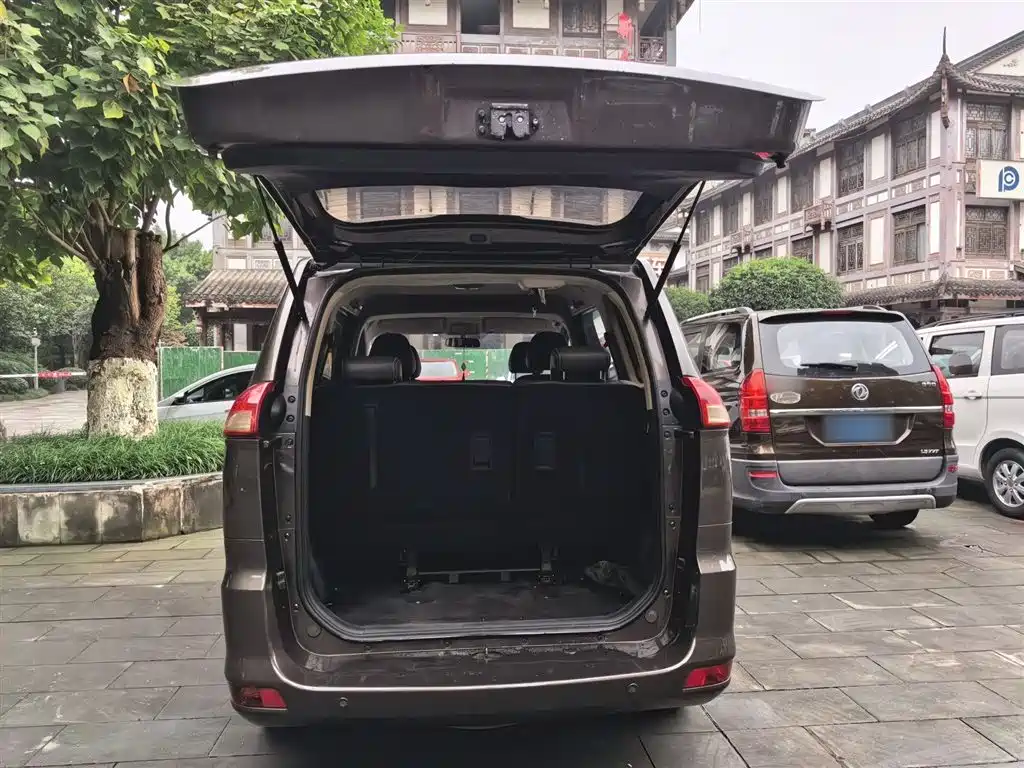 Scenery 330 2019 1.5L 330S manual comfort type country VI