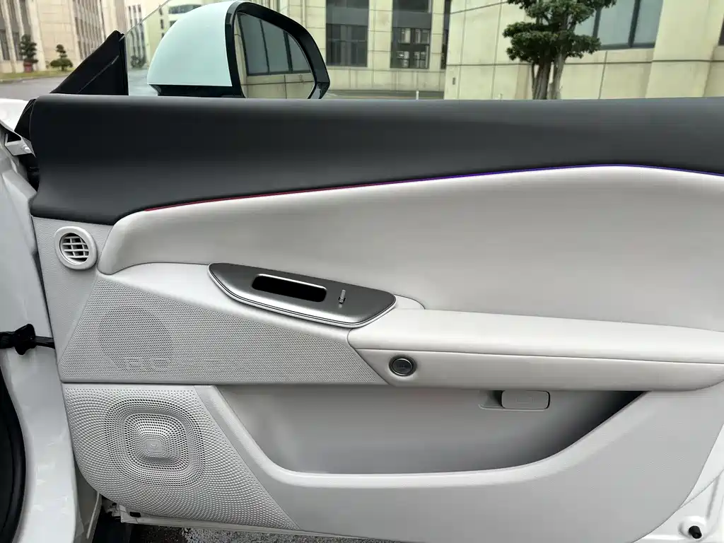 Фото машины 10