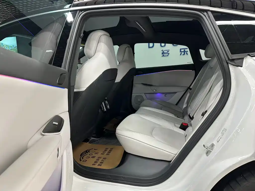 Polar Fox Alpha S5 2024 model 708MAX 200kW