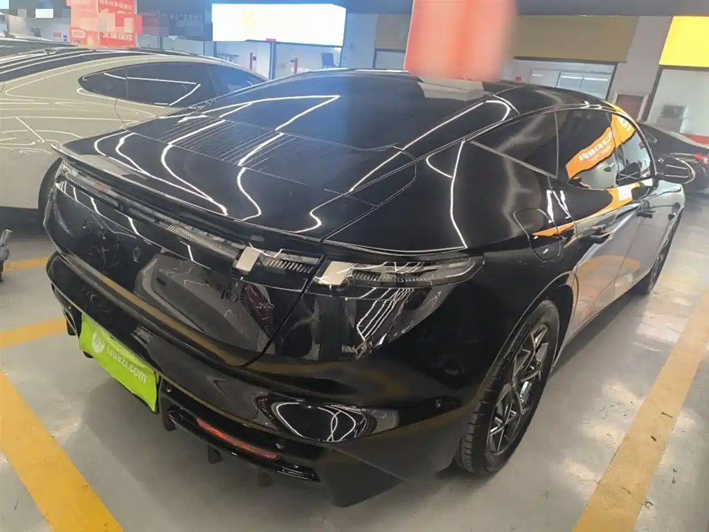 Lynk & Co. 10 EM-P 2025 240 four-wheel drive Ultra