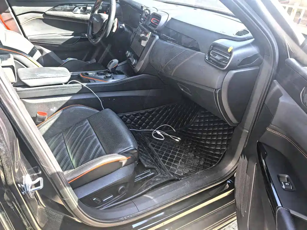 Lynk & Co. 02 Hatchback 2021 Model 2.0 TD Halo