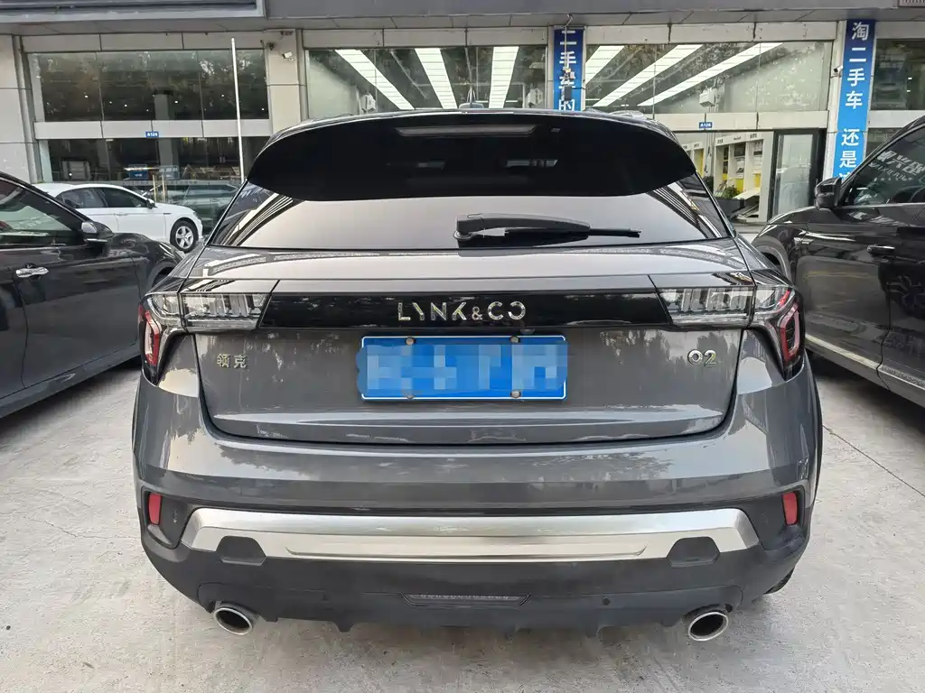 Lynk & Co. 02 2020 high-energy version 2.0T automatic two-wheel drive Yao Pro version