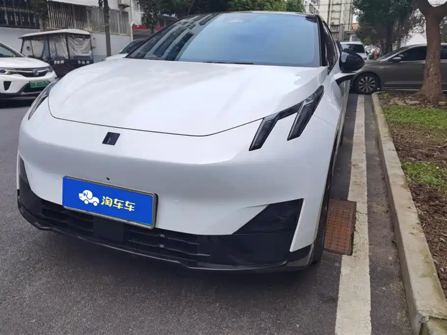 Lynk & Co Z20 2025 model 530km rear drive Max