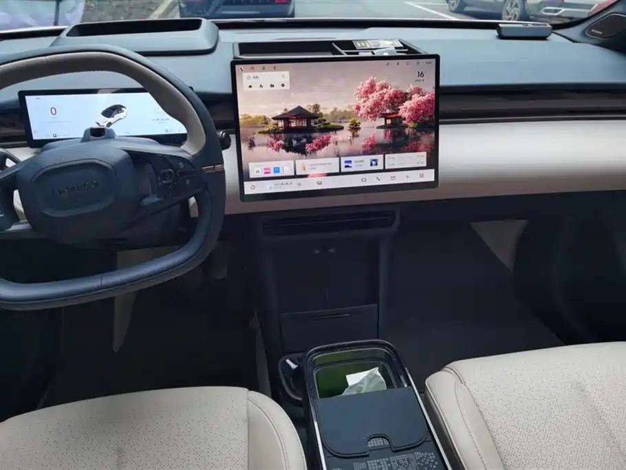 Фото машины