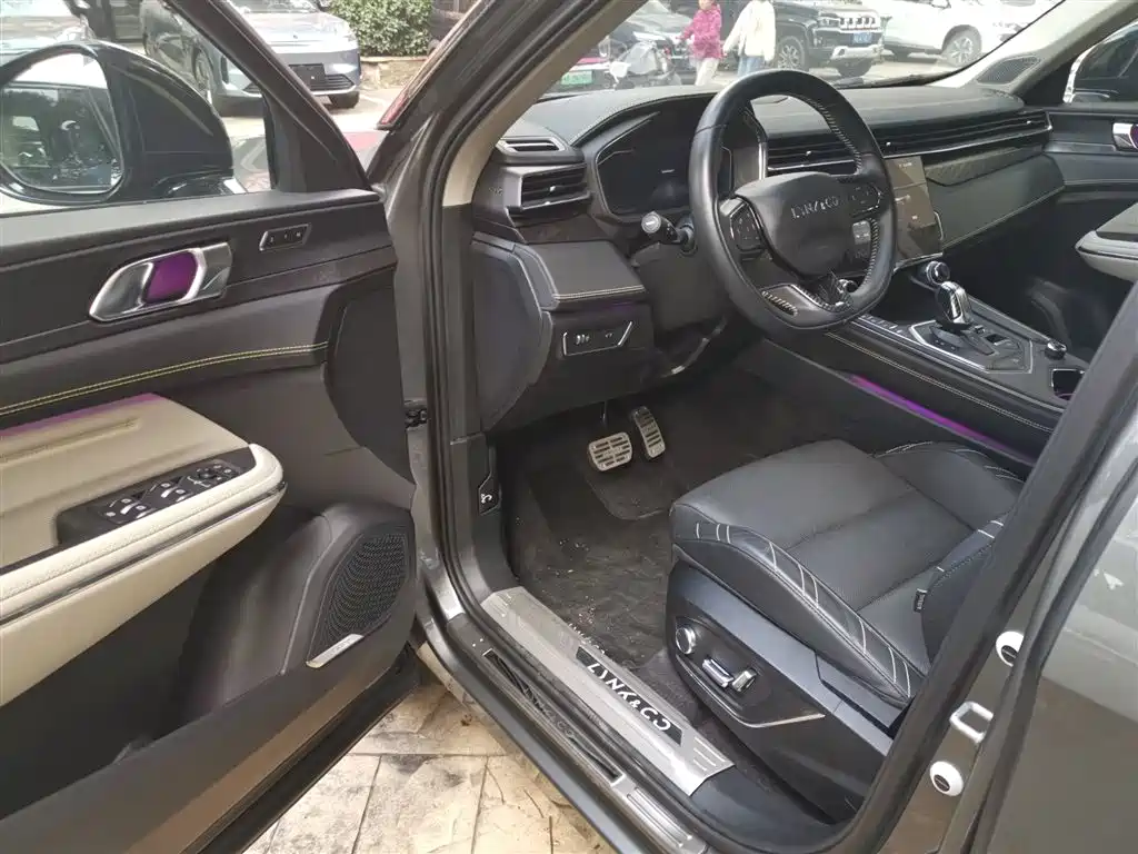 Lynk & Co. 05 2020 2.0 TD two-wheel drive Halo