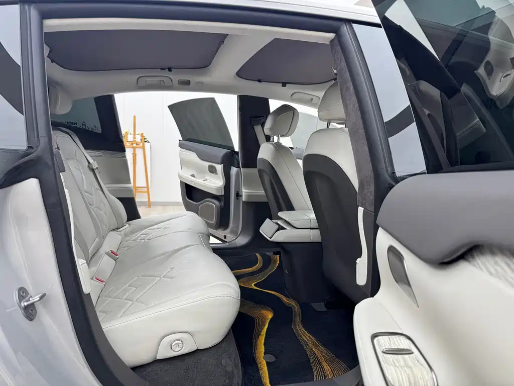 Фото машины 10