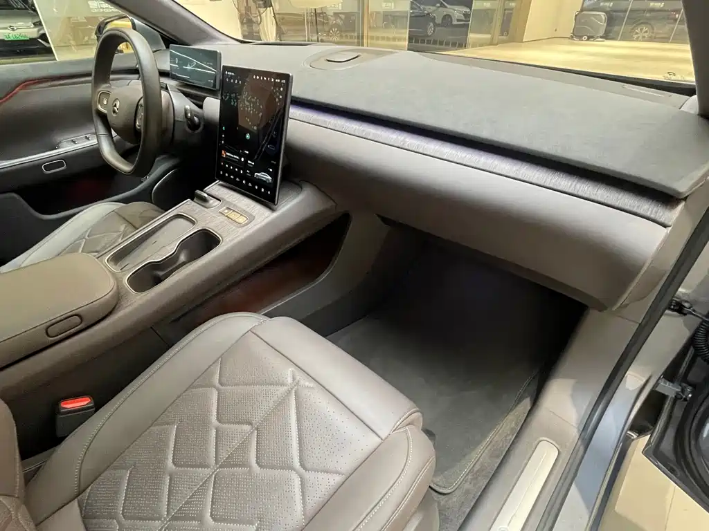 Фото машины 23