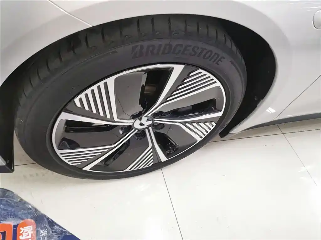 Фото машины 25