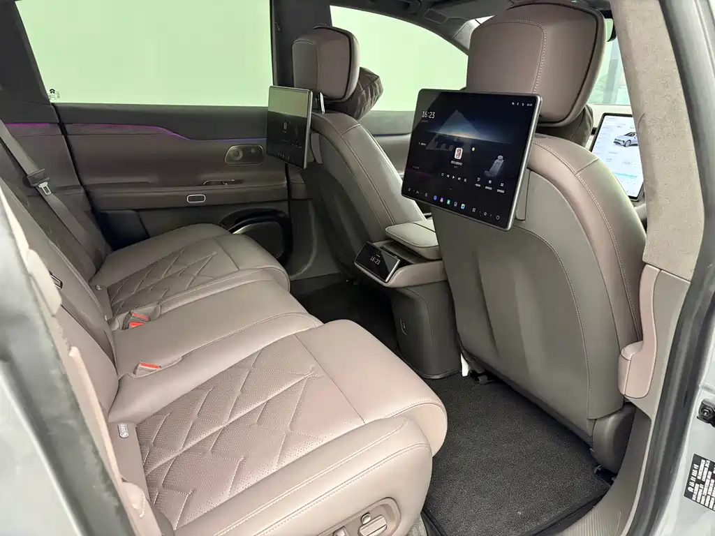 Фото машины 7