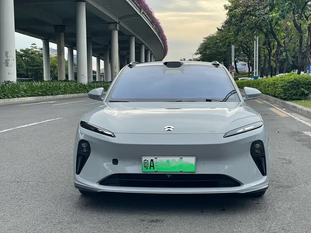 Nio ET5T 2024 model 75kWh Touring
