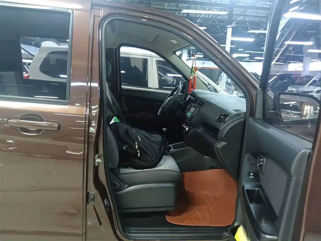 Фото машины 17