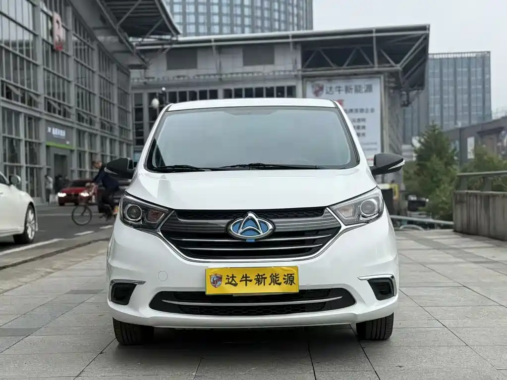 Changan Auchan A600EV 2021 Light version
