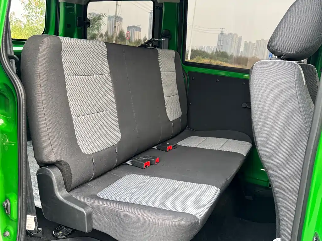 Uno S 2023 1.5L exclusive edition dual-steaming air-conditioned bus JL473QG 7 seats