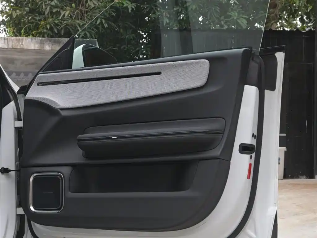 Фото машины 22