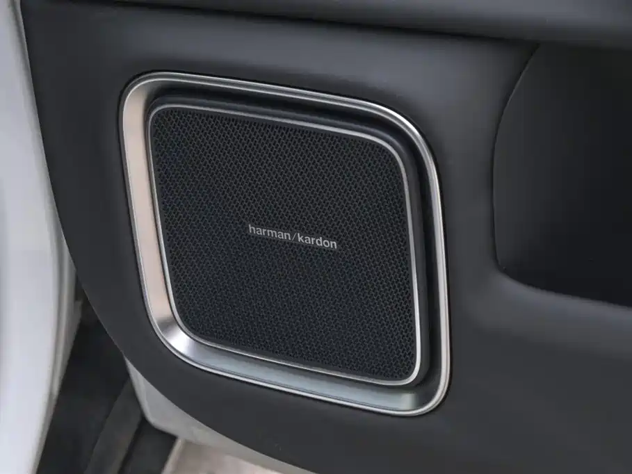 Фото машины 24