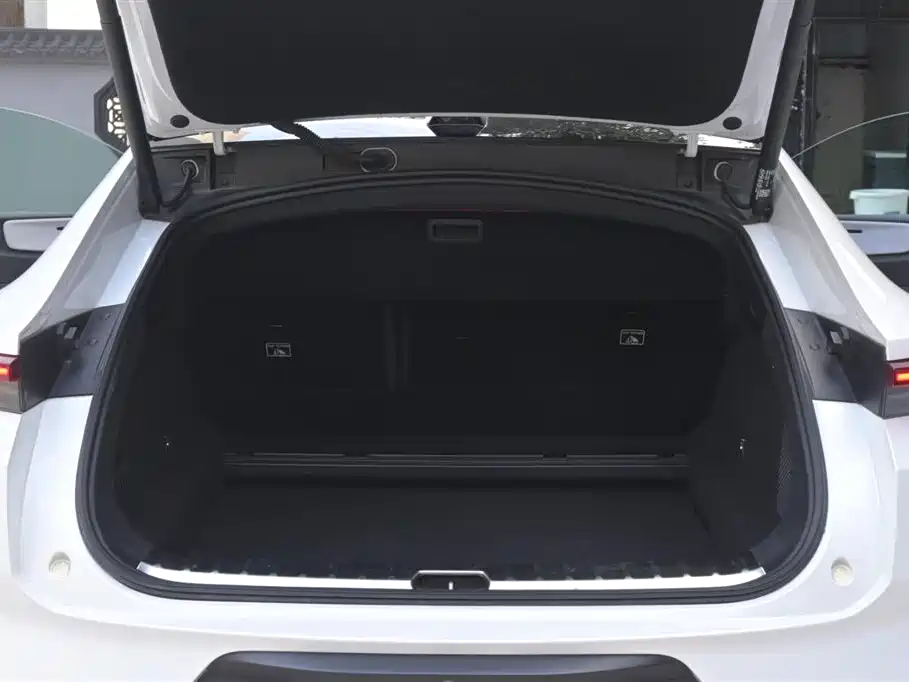 Фото машины 32