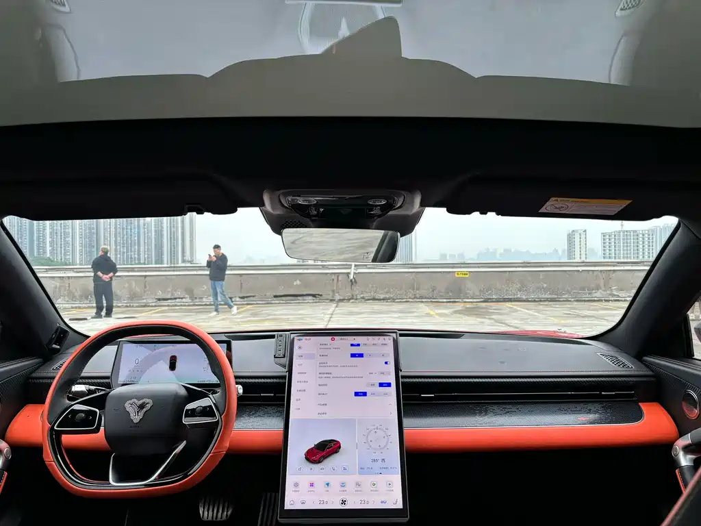 Фото машины