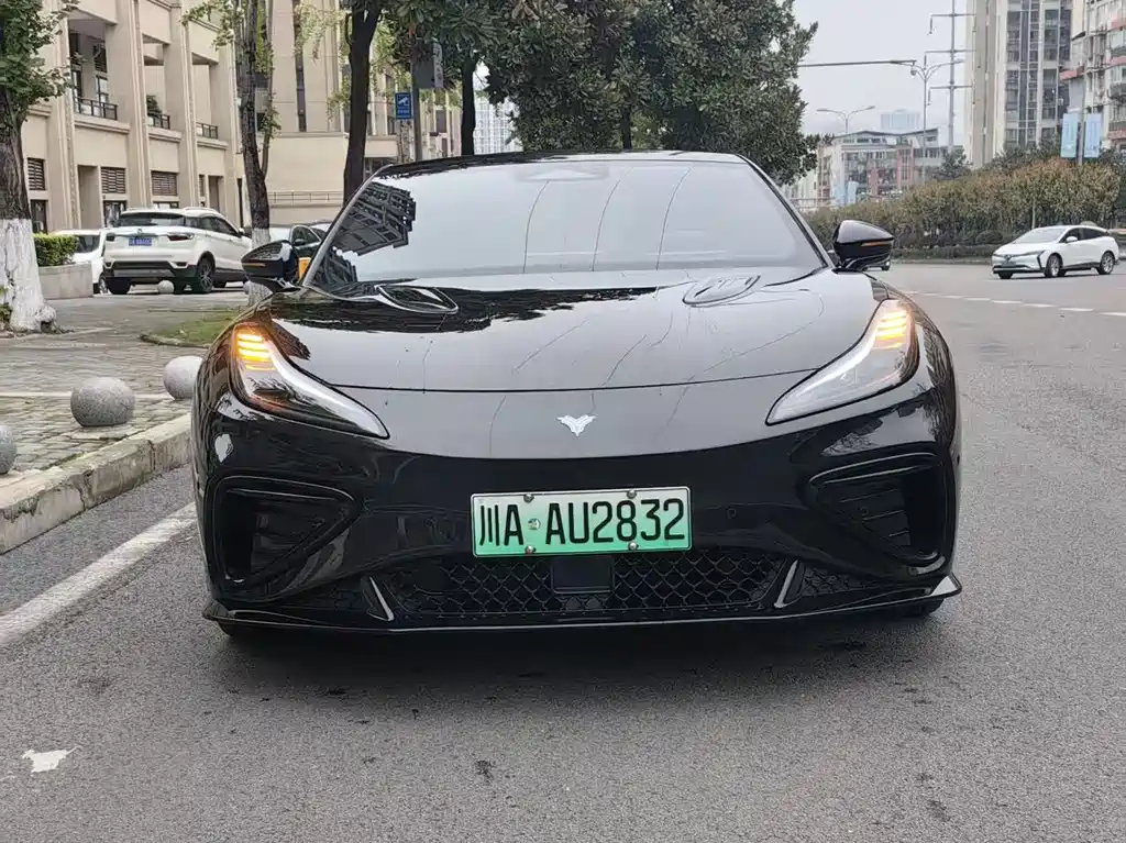 Nezha GT 2023 580 AWD Sports Edition