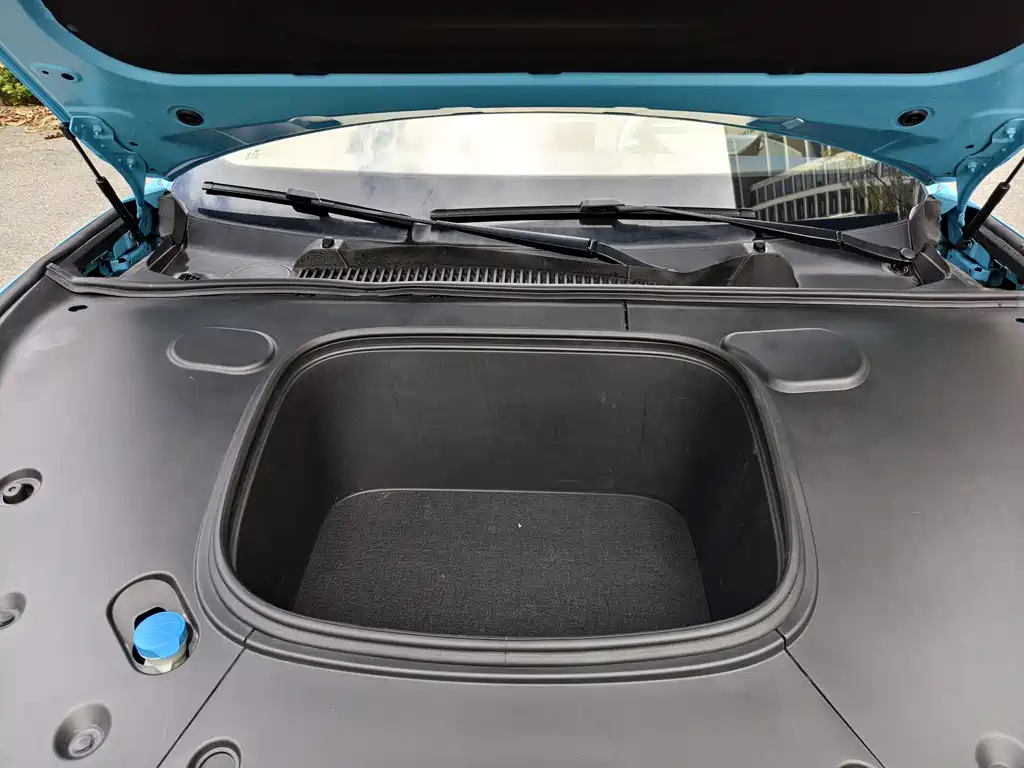 Nezha GT 2023 model 560 Lite