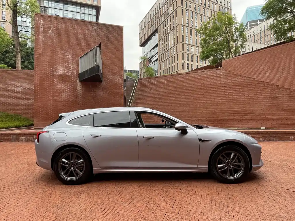 Nezha S Hunting Outfit 2024 Extended Range 300 Standard Edition