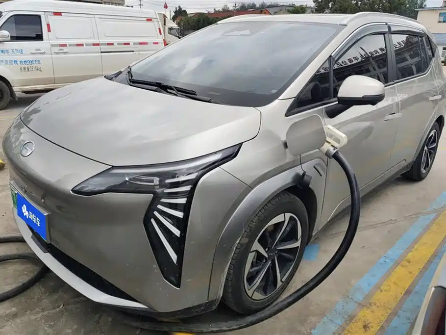 AION Y 2023 Plus 510 Smart Collar Edition