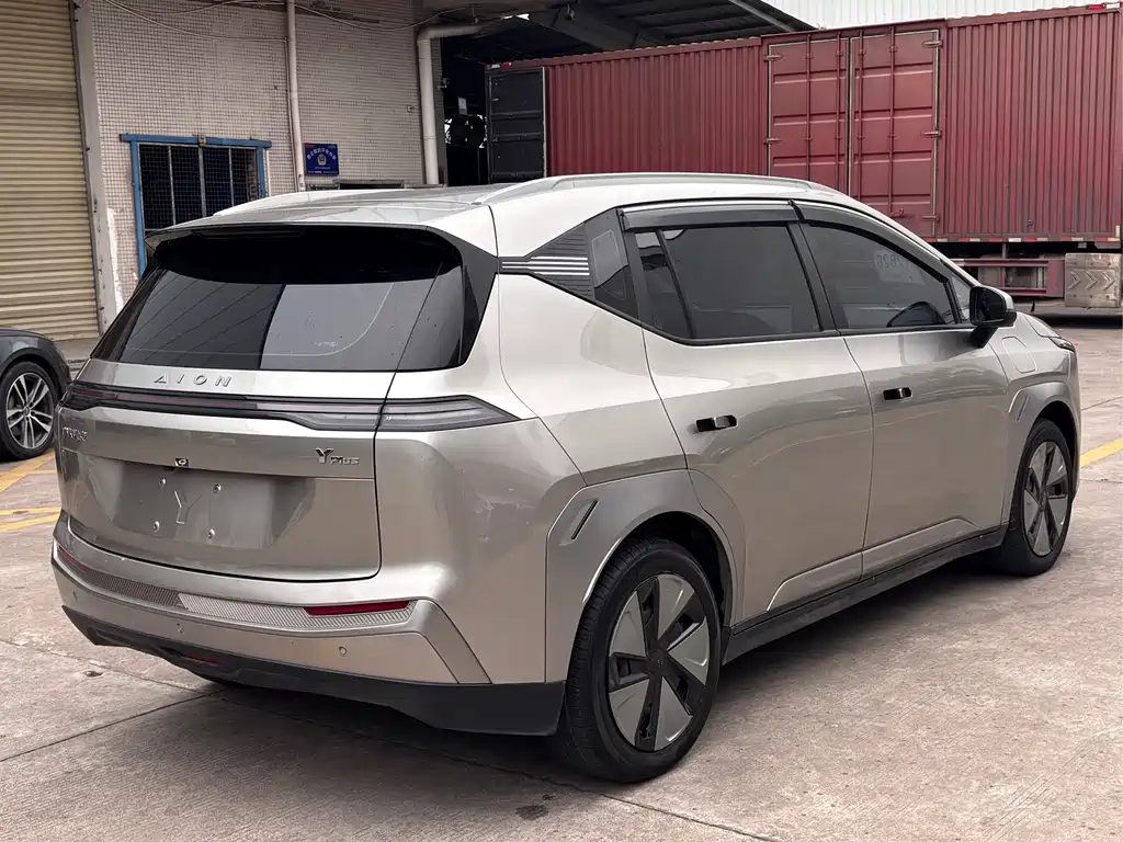 Фото машины 23