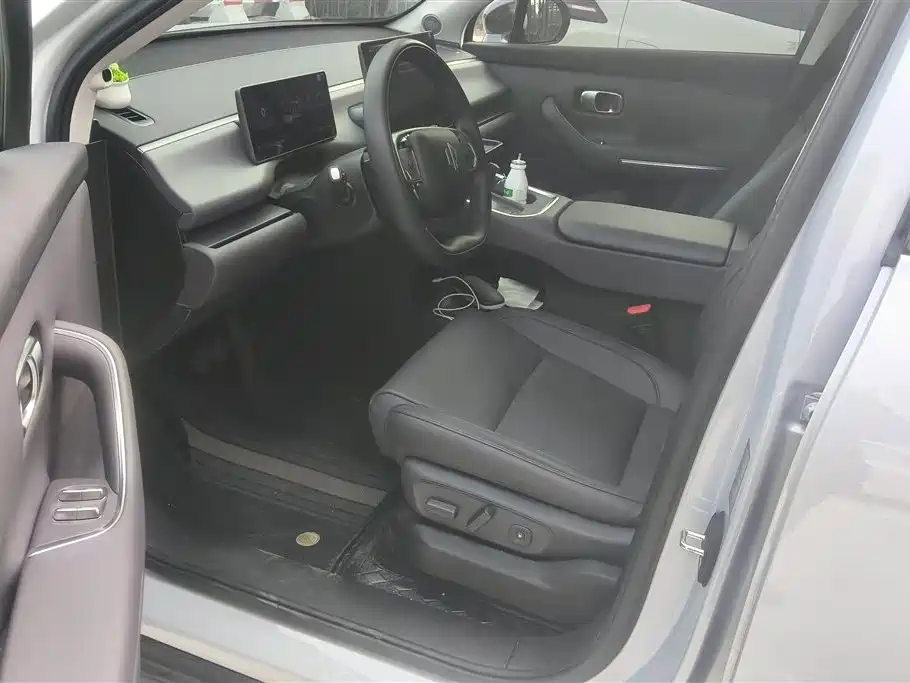 Zero run C16 2026 Extended Range 280 Lidar Zhizun Edition 6 Seats