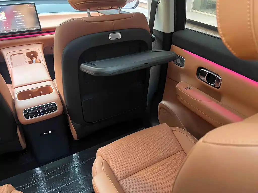 Фото машины 10