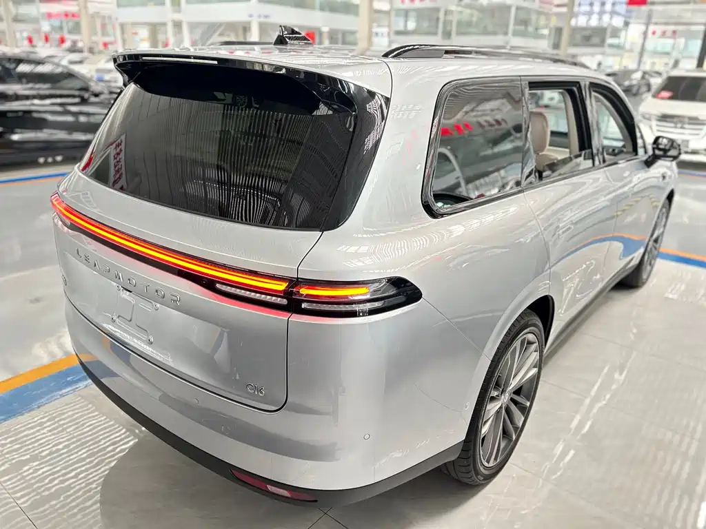 Фото машины 12