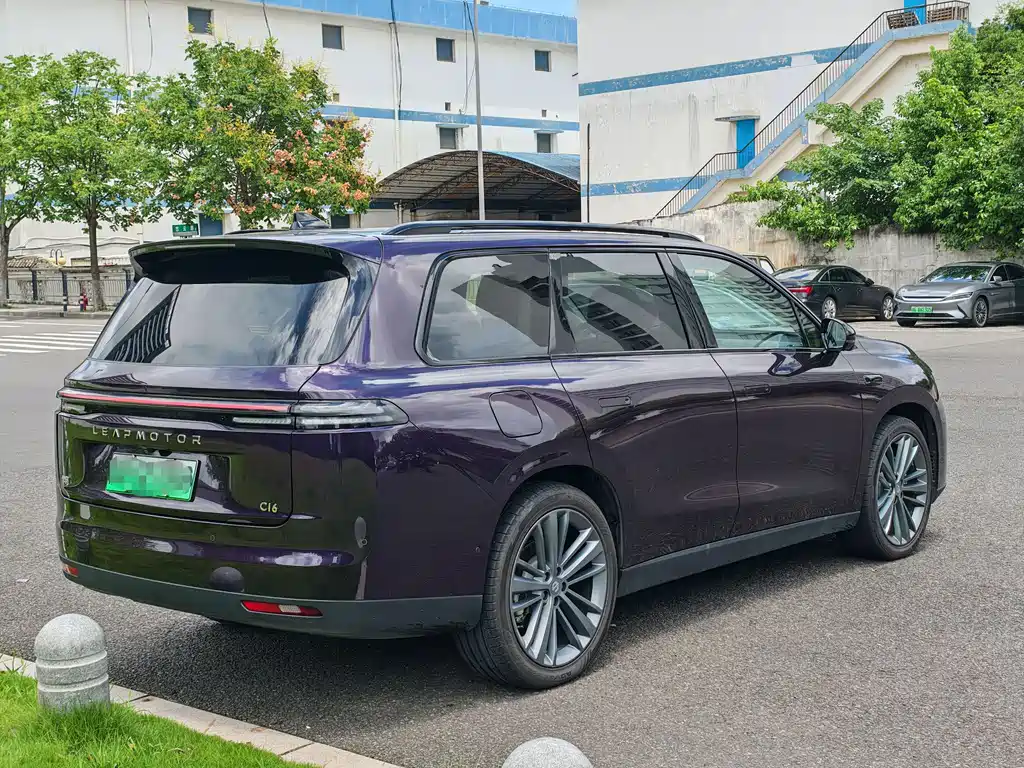 Фото машины 10