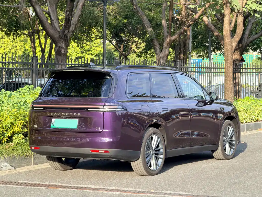 Фото машины 17