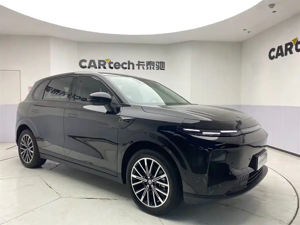 Фото машины 24