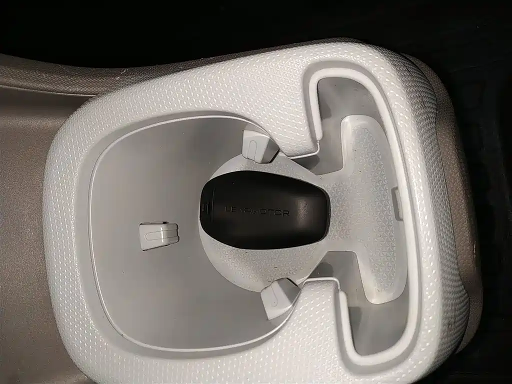 Фото машины 24