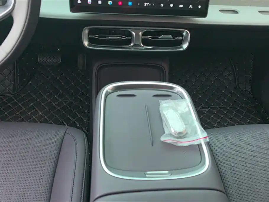 Фото машины 10