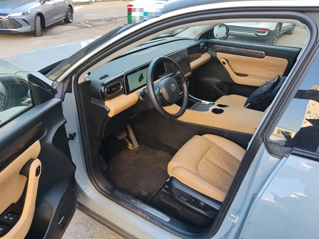 Фото машины 28