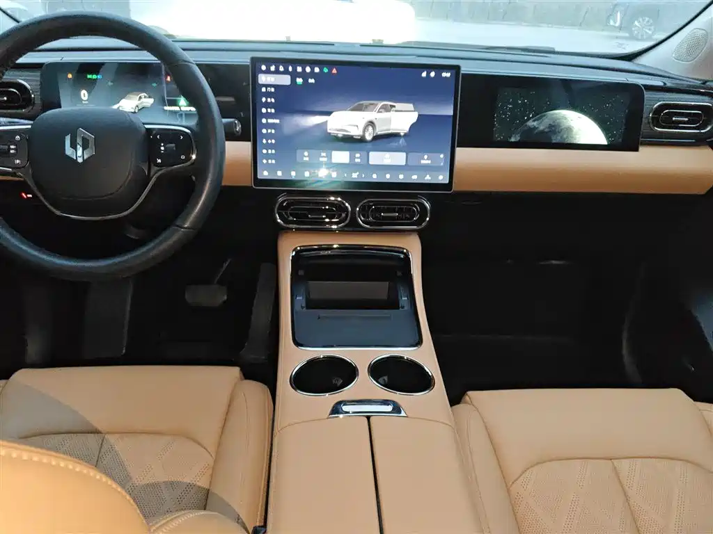 Фото машины 26